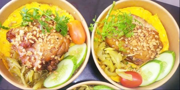 Duyên Mama - Cơm Chiên Phủ Trứng & Gà Rán
