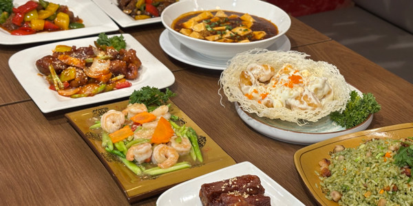 Jin Feng Hua - Vịt Quay Da Giòn Hongkong - 15A Hàm Nghi