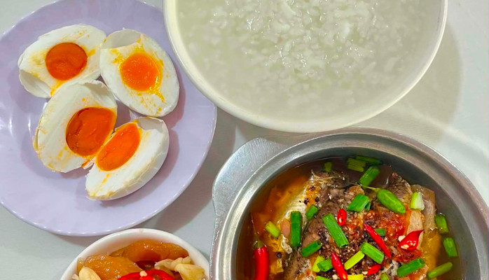 Cháo Trắng & Cơm Trưa - Mẹ Tôi - Võ Thị Sáu