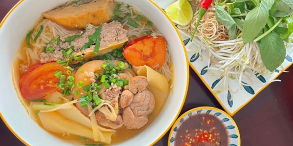 Bún Riêu Cua 75 - CMT8