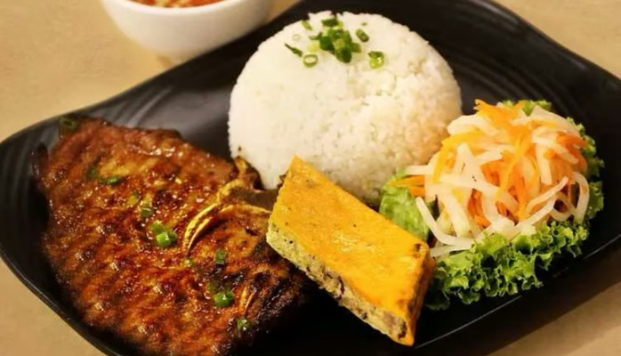 Dì Bốn - Cơm Tấm Sườn - Trần Quốc Vượng