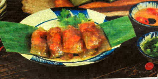 Cô Hương Bánh Bèo