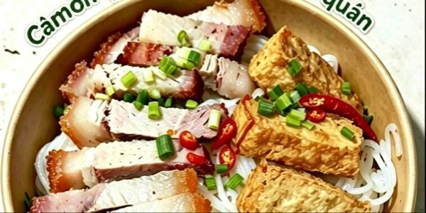 Gấu Ú - Bún Nước Tương, Gà Rán & Ăn Vặt