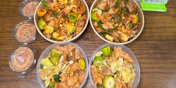 Chân Gà Kục Kun