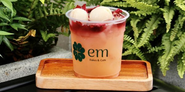 EM Bakes & Café - Matcha & Cookies - Vạn Phúc City
