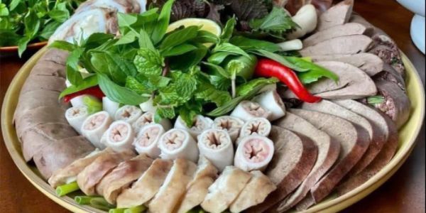Chủ Nhật Quán - Cháo Lòng - 54 Hoàng Diệu