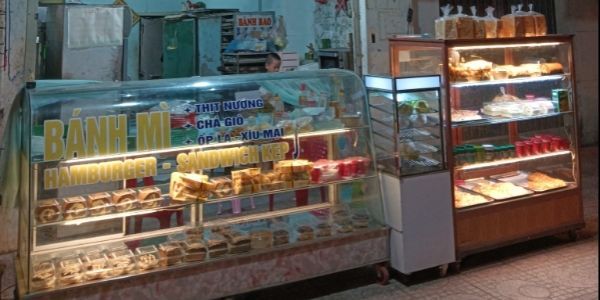 Tiệm Bánh Vương Tiến Phát - Võ Thị Sáu
