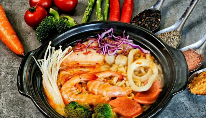 Tiệm Mì Nhà Cốm - Mì Cay 7 Cấp Độ