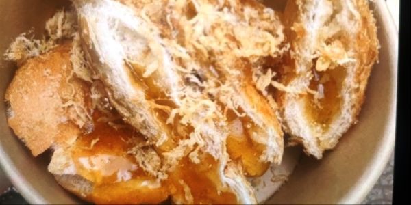 Phương Kim - Bánh Mì Nướng & Bánh Tráng Nướng - Cổng Sau Công Viên Lê Thánh Tôn