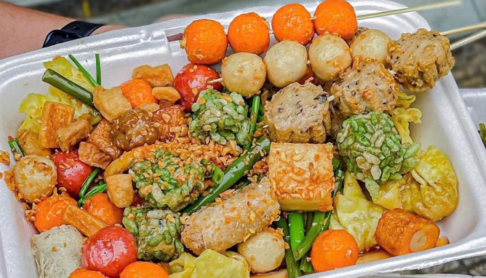 Quán Mộc - Cơm Sườn, Gà & Ăn Vặt - Trần Nam Phú