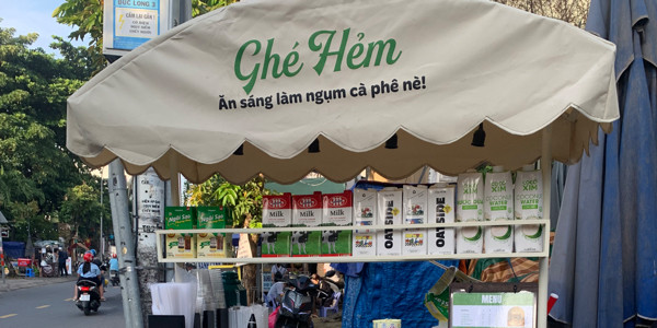 Ghé Hẻm Coffee - Nơ Trang Long