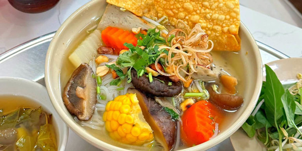 CÁI TIỆM CHAY - 20 Trần Đăng Phong