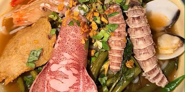 Bún Thái Hải Sản - Vi Vi