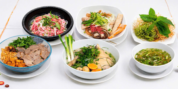 Phở Trang - Hoàng Quốc Việt