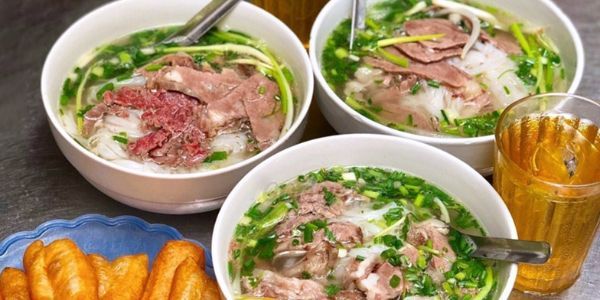 Phở Duy Anh - Tô Hiệu