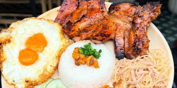 Cơm Tấm Tóp Mị - Authentic Saigon Broken Rice