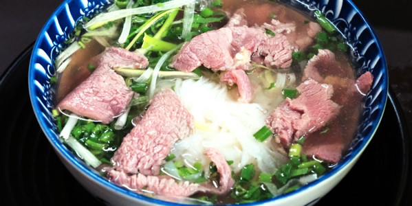 Phở Phong Vân - Phở Bò, Phở Gà & Bún Bò Huế