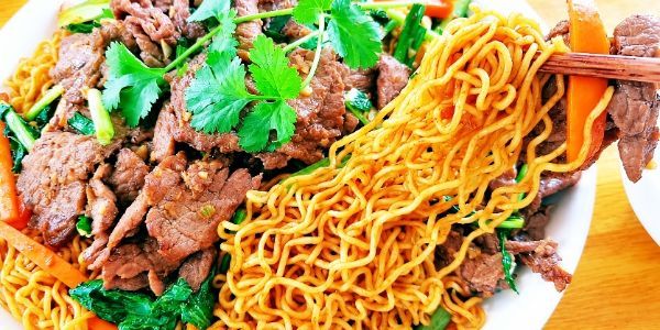 Mì Xào, Nui Xào & Cơm Tân Tân Ký
