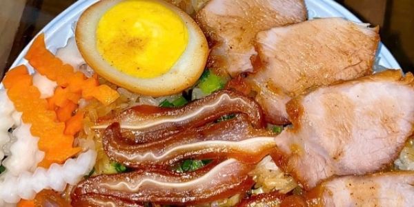 Xôi Thèm Xá Xíu - 66 Lạc Hồng