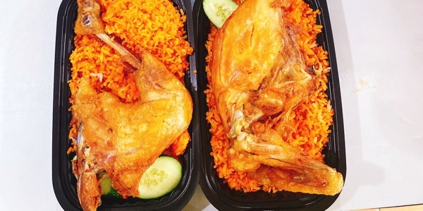 Tiệm Cơm Hồ Gia - Cơm Gà Rôty