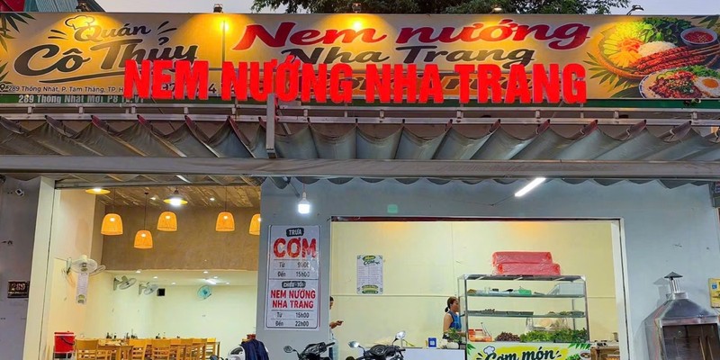 Nem Nướng Nha Trang - Quán Cô Thuỷ - Thống Nhất
