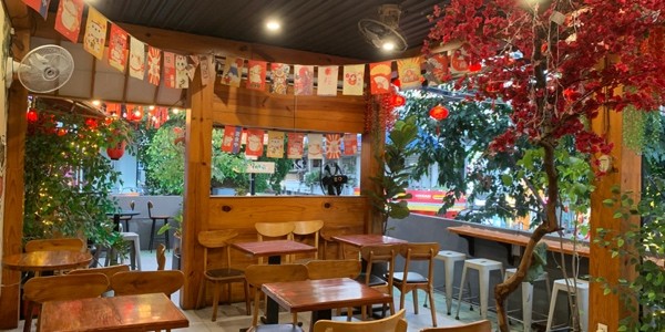 Like Coffee - Trà Sữa, Nước Ép & Cafe - Nguyễn Trãi