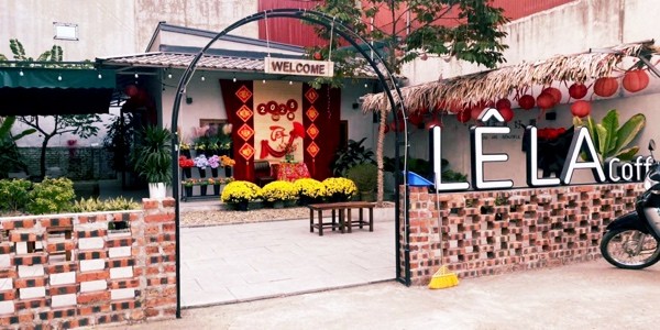 Lê La Coffee & Tea - Hồ Hoàng Ngân