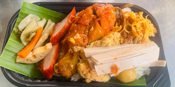 Xôi Gà Xá Xíu Diệp Thịnh