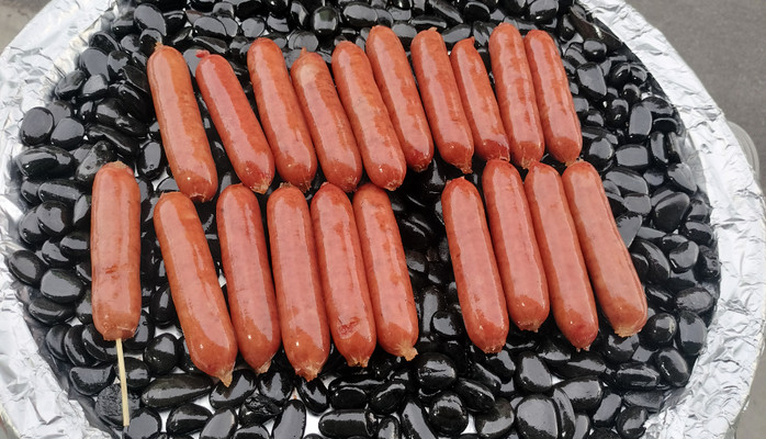 Lạp Xưởng Huy - Lạp Xưởng Nướng Đá - 134 Từ Văn Tư