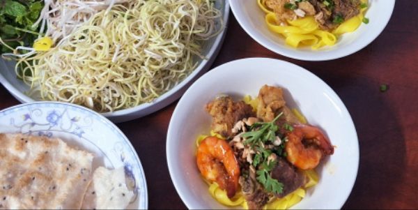 Mì Quảng Cô Thủy Miền Trung