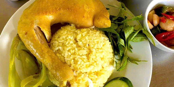 Cơm Gà 52 - 108 Mai Hắc Đế