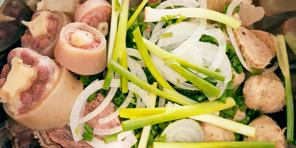 Quán Hiền - Lẩu Bò, Phở Bún Bò & Bò Kho - Nguyễn Ái Quốc