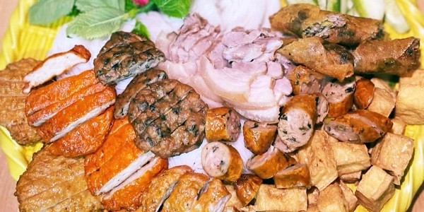 Bún Đậu Mắm Tôm 1950 Đối Diện 81 Hà Huy Tập