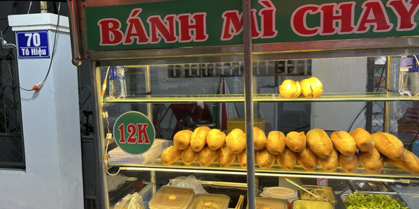 Bánh Mì Chay Ku Tây - 70 Tô Hiệu
