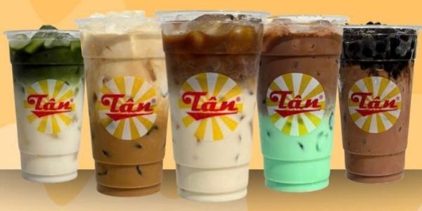 Tân Cà Phê - Cà Phê, Trà Trái Cây & Bánh Mì - Quận 3, Trần Quốc Toản