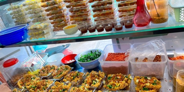 Ăn Vặt Bò Bía Hai Ngàn - Phan Tây Hồ