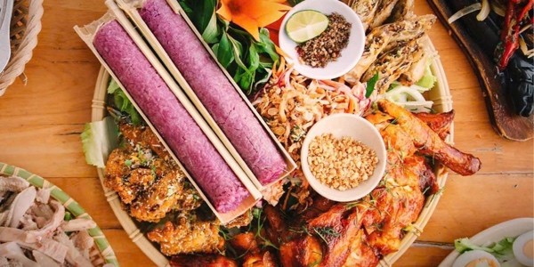 OISHII - Cơm Lam & Gà Vườn Nướng Than -  Lý Chính Thắng