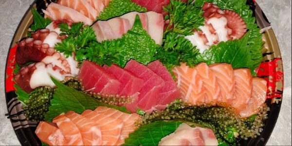 Salmon Sushi - Cá Hồi Ngâm Tương