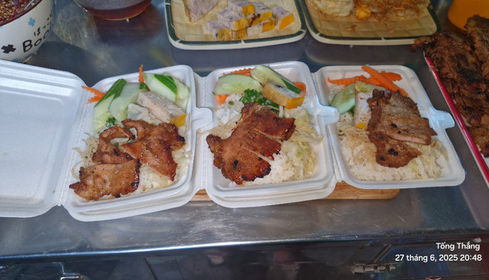 Cơm Tấm Linh Thi - Cơm Tấm - 51B Hải Thượng Lãn Ông