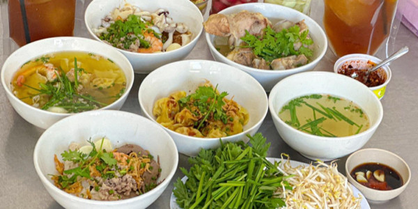 Hủ Tiếu Mực & Hủ Tiếu Nam Vang HÂN HÂN - Phạm Văn Thuận