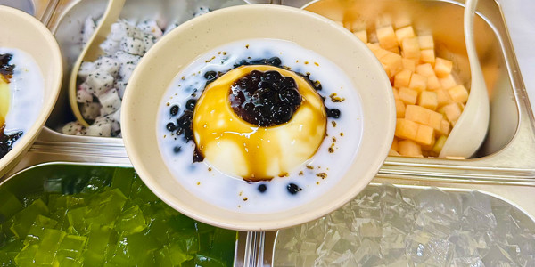 Ăn Vặt Mẹ Bắp - Sinh Tố, Nước Ép & Chè - 144 Nguyễn Văn Đậu