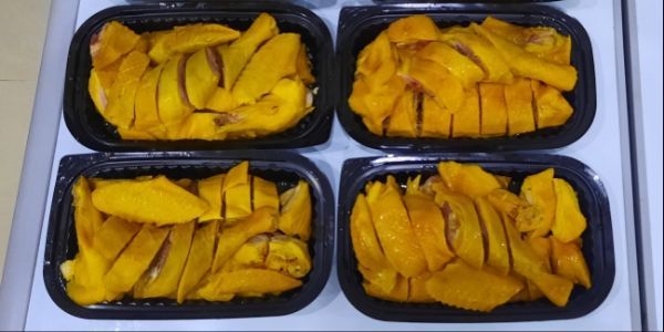 Chân Gà Sốt Thái & Gà Ủ Muối Miu miu