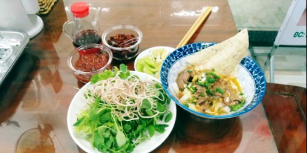 Huyền Bánh Bao Nhà Làm - K291/12 Tôn Đản