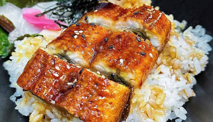 UNAGIDON Japanese Food Sashimi Sushi - Cơm Lươn Nhật - 32 Đường Âu Cơ