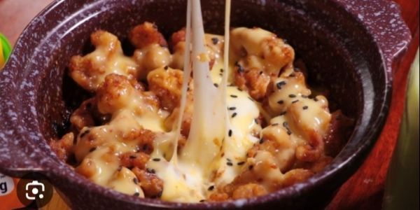 Ăn Vặt Chị Nga - Cơm Gà, Cơm Rang & Mỳ Cay