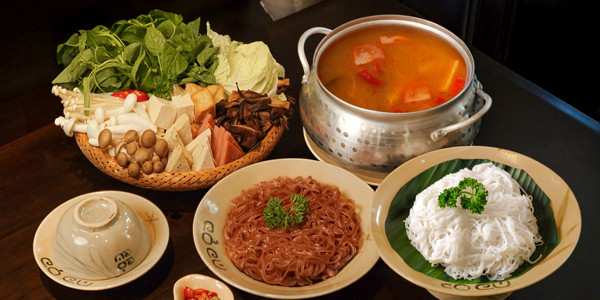 Cỏ Cú - Tiệm Chay Vị Huế