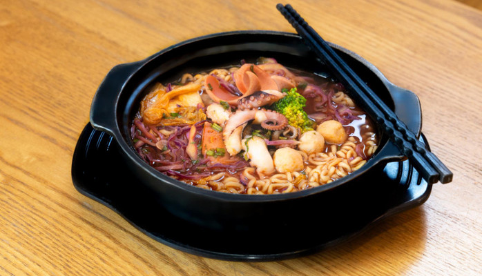 ZenFood - Mì Cay & Nem Nướng Nha Trang - Định Công Thượng - closed