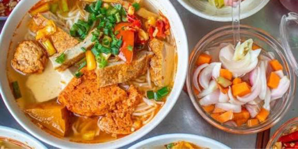 Bún Chả Cá Riêu Cua - Chị Muốn