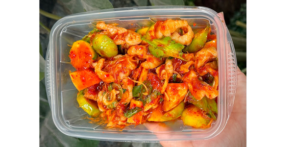 Chân Gà Rút Xương Sốt Thái 194