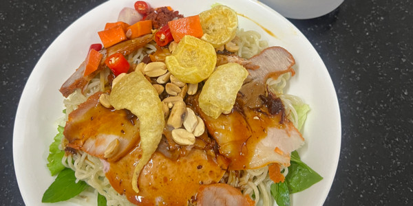 Thu - Phở & Cao Lầu Mì - 34 Mai Thúc Loan